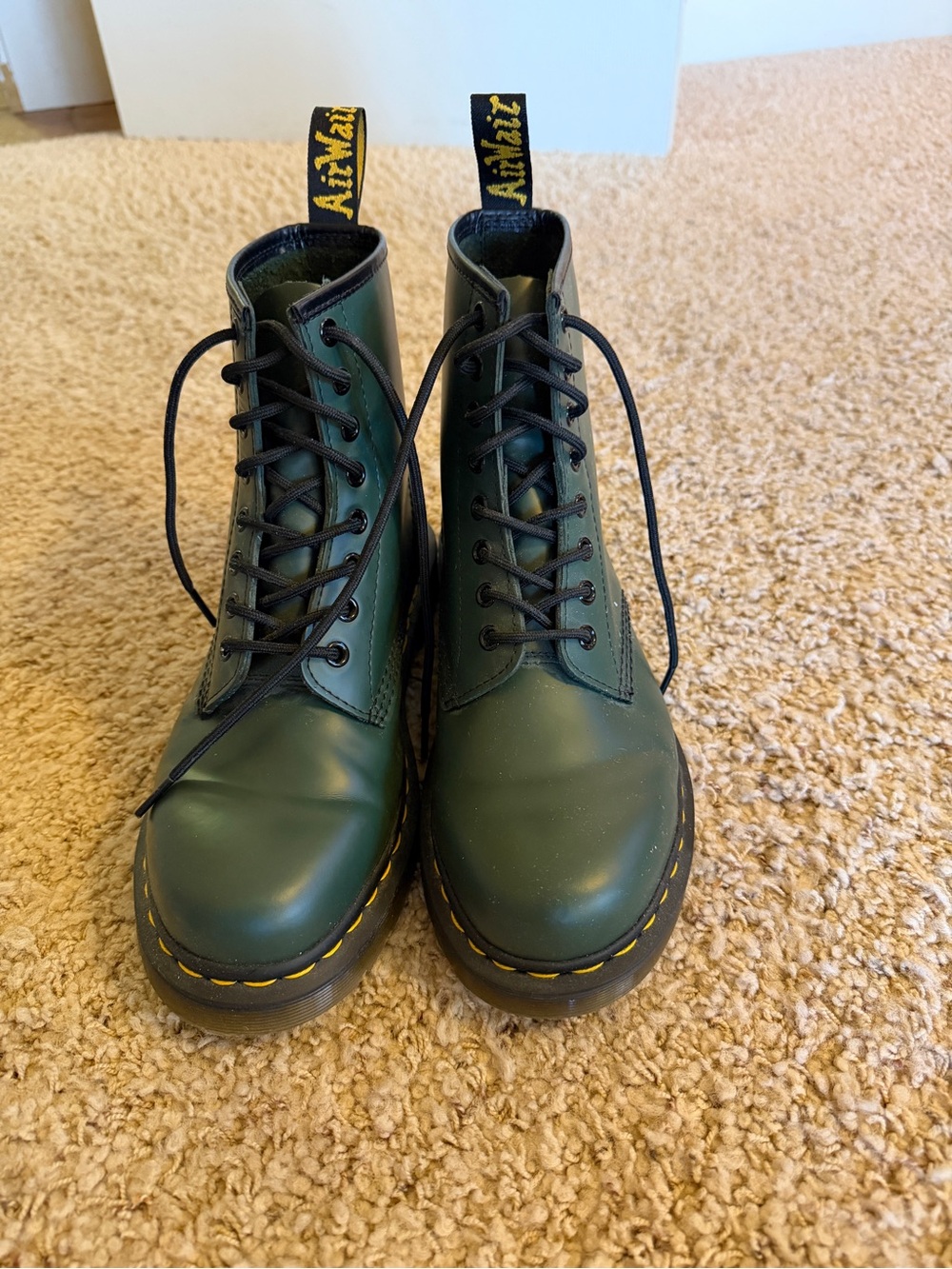 Dr. Marten Smooth Leather Lace Up Boots sz 9 women 8 men - Picture 2 of 8